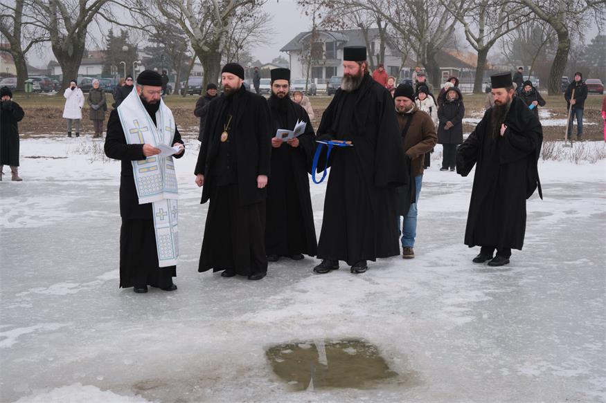St. Andrä: Große Wasserweihe am Zicksee