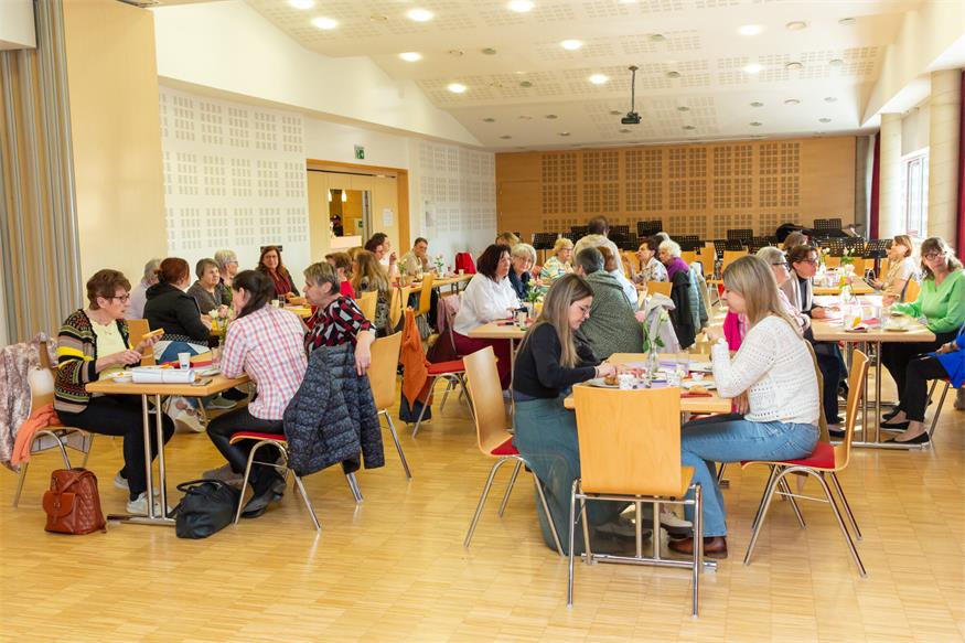 Gemütliches Frauenfrühstück im Gemeindezentrum