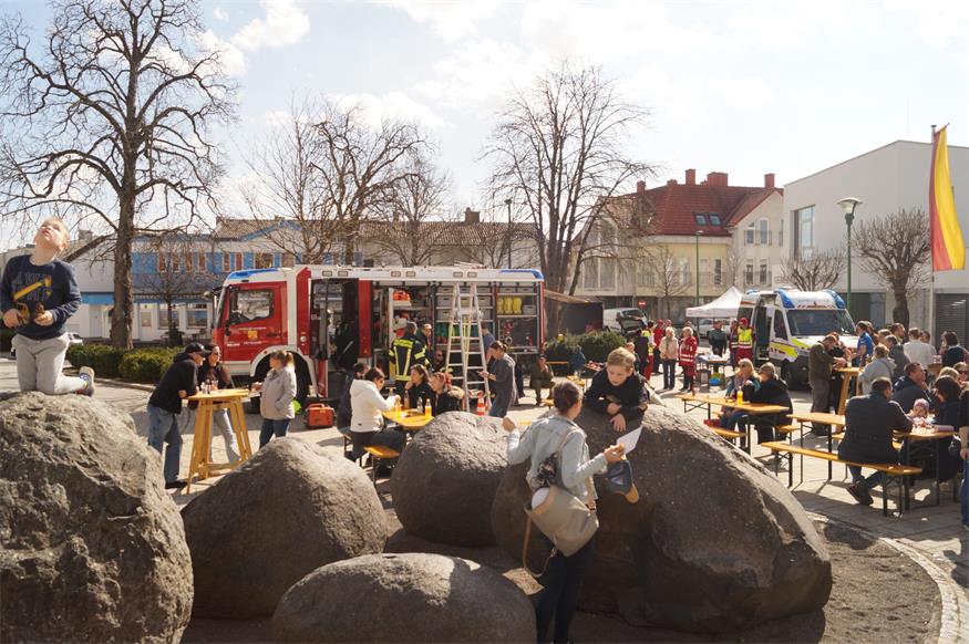 Blaulichttag begeisterte Groß und Klein in Pöttsching