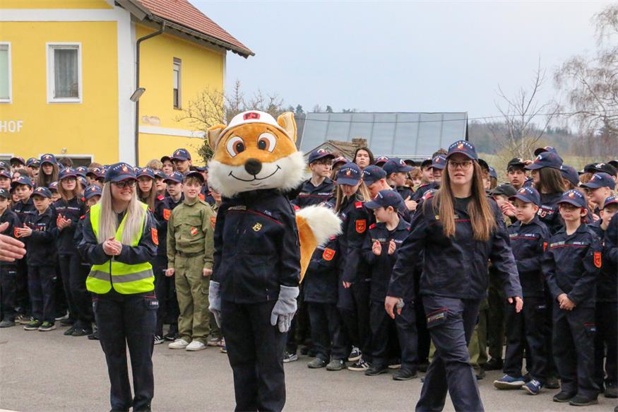 Feuerwehrjugendmitglieder überzeugten mit ihrem Wissen in Lackenbach