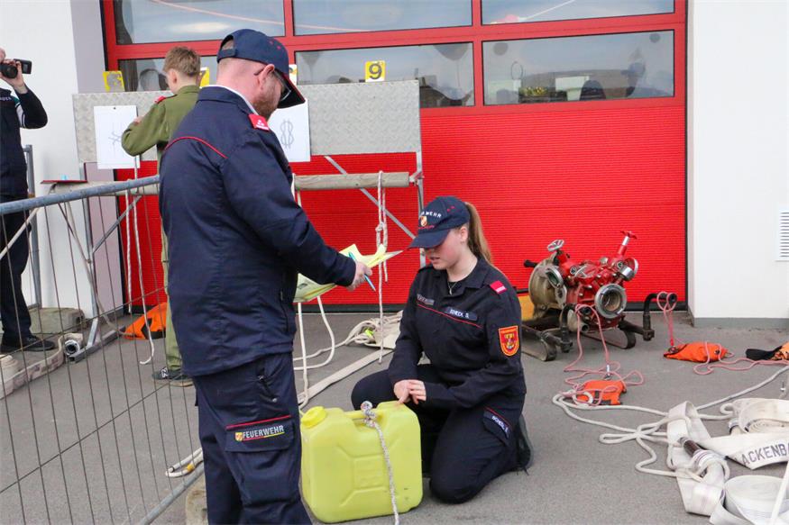 Feuerwehrjugendmitglieder überzeugten mit ihrem Wissen in Lackenbach