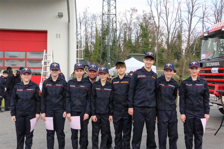 Feuerwehrjugendmitglieder überzeugten mit ihrem Wissen in Lackenbach