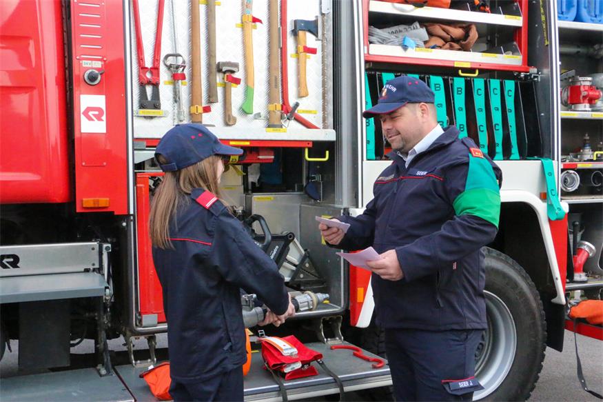 Feuerwehrjugendmitglieder überzeugten mit ihrem Wissen in Lackenbach