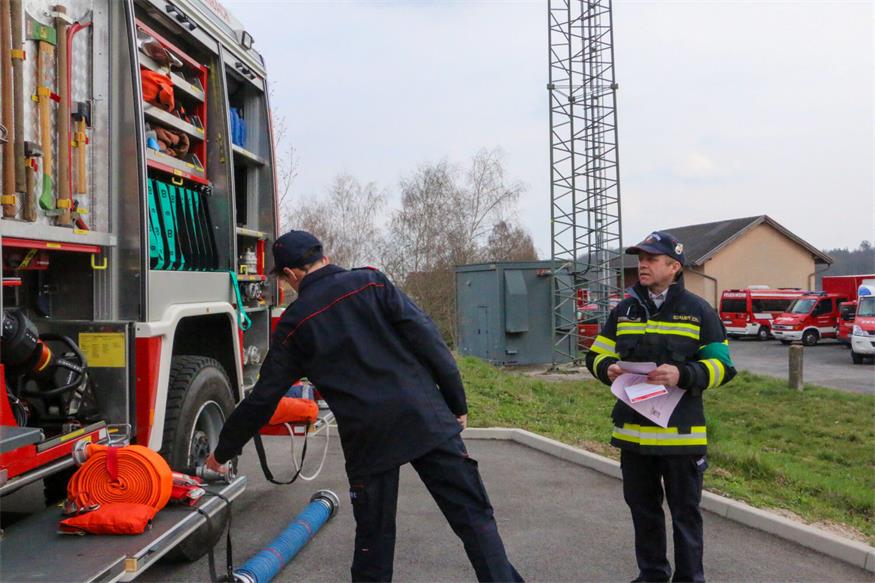 Feuerwehrjugendmitglieder überzeugten mit ihrem Wissen in Lackenbach