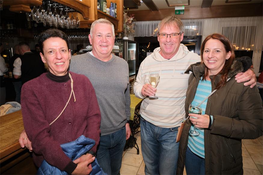 Hop on Hop off: Musikfans trotzen dem stürmischen Wetter
