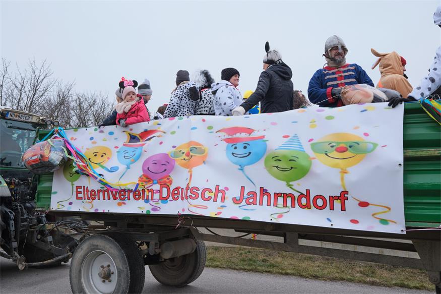 Deutsch Jahrndorf: Die Narren sind los!