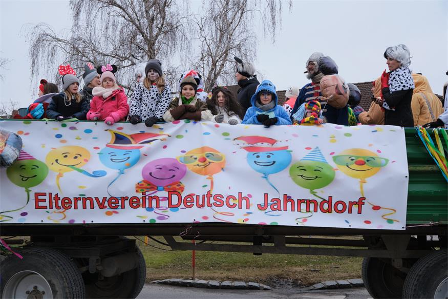 Deutsch Jahrndorf: Die Narren sind los!