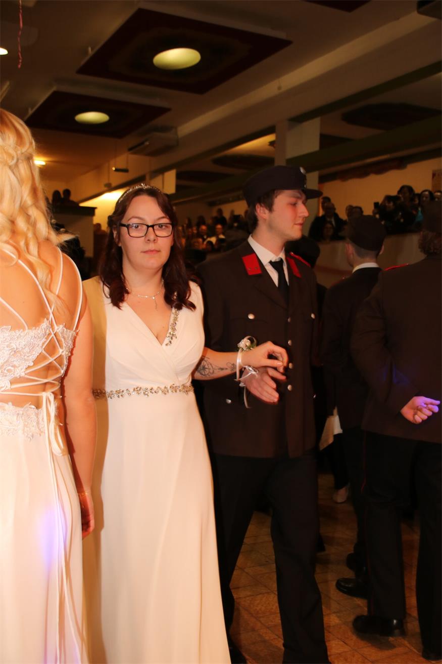 Der „Opernball“ des Mittelburgenlands: Die Feuerwehren baten zum Tanz