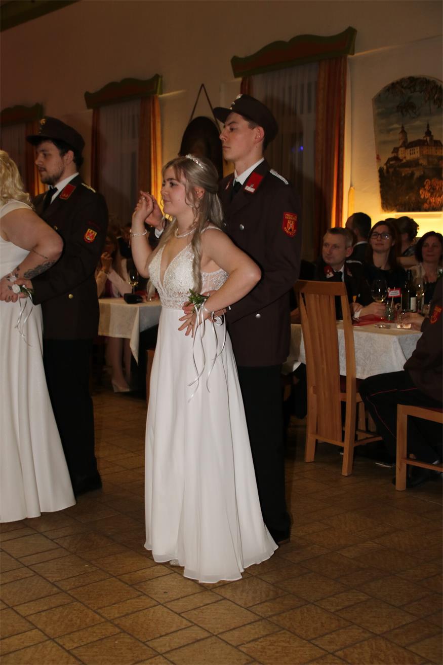 Der „Opernball“ des Mittelburgenlands: Die Feuerwehren baten zum Tanz