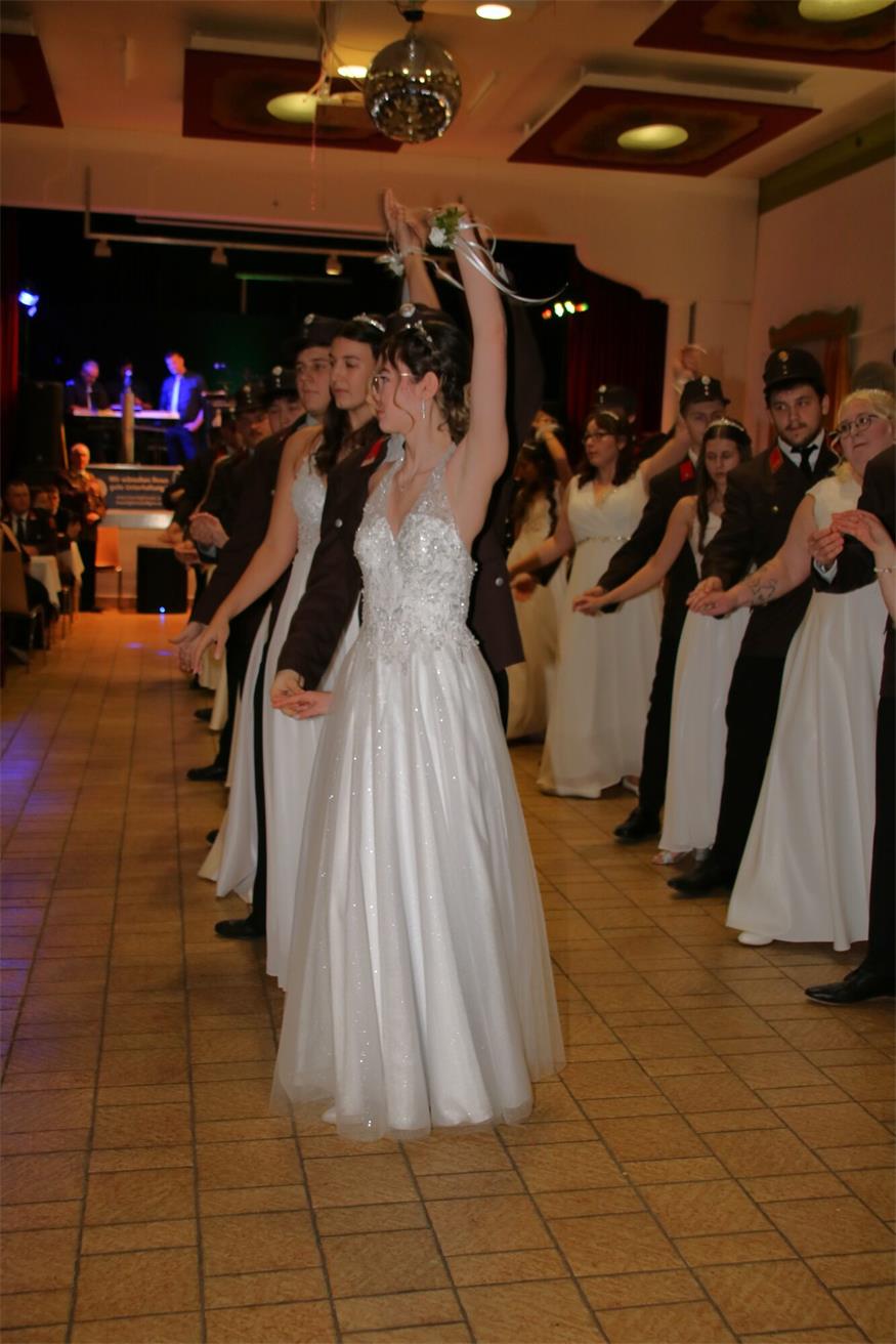 Der „Opernball“ des Mittelburgenlands: Die Feuerwehren baten zum Tanz