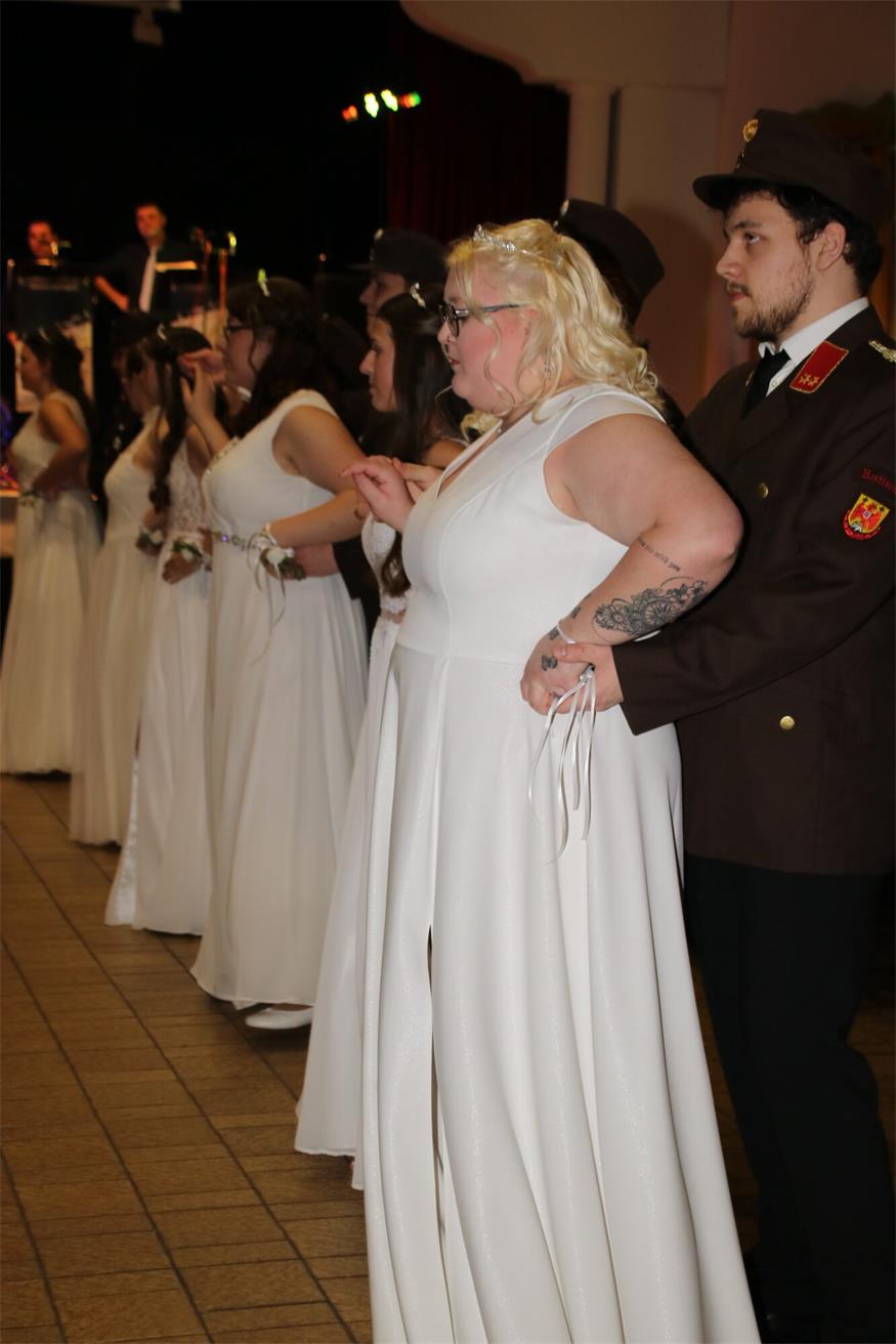 Der „Opernball“ des Mittelburgenlands: Die Feuerwehren baten zum Tanz