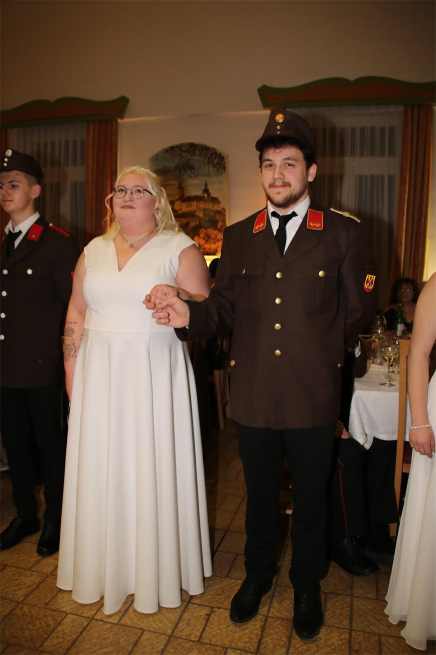 Der „Opernball“ des Mittelburgenlands: Die Feuerwehren baten zum Tanz