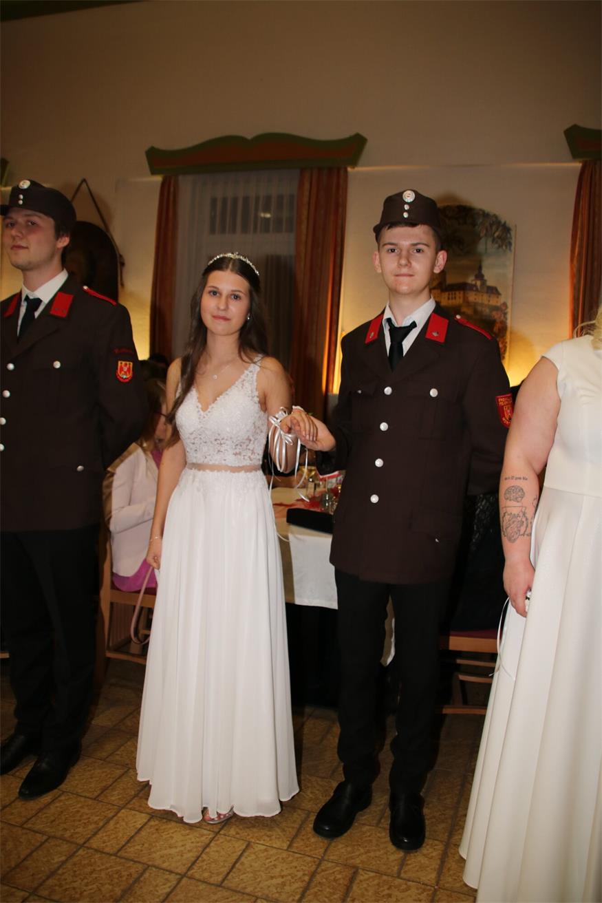 Der „Opernball“ des Mittelburgenlands: Die Feuerwehren baten zum Tanz