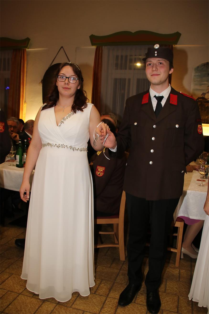 Der „Opernball“ des Mittelburgenlands: Die Feuerwehren baten zum Tanz
