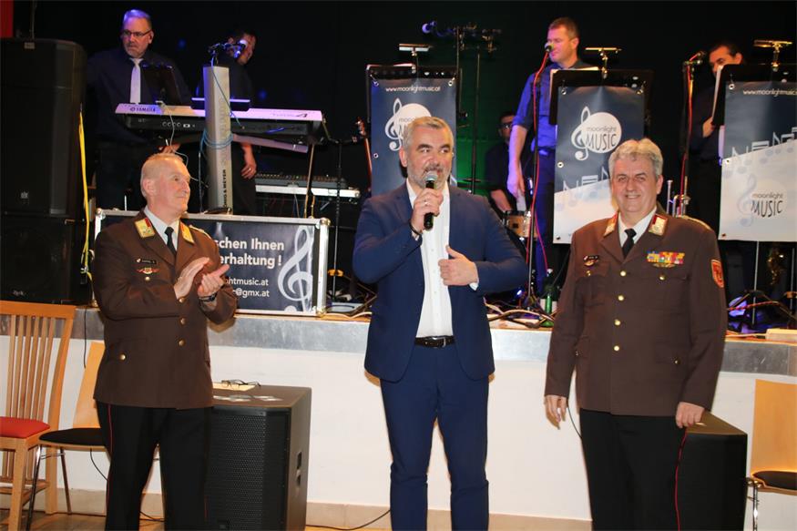 Der „Opernball“ des Mittelburgenlands: Die Feuerwehren baten zum Tanz