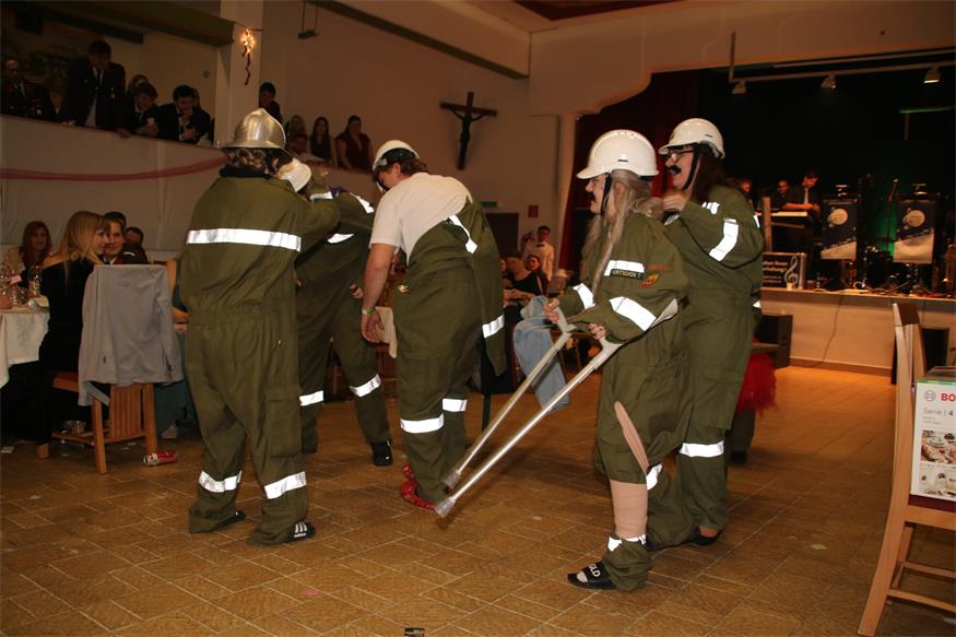 Der „Opernball“ des Mittelburgenlands: Die Feuerwehren baten zum Tanz