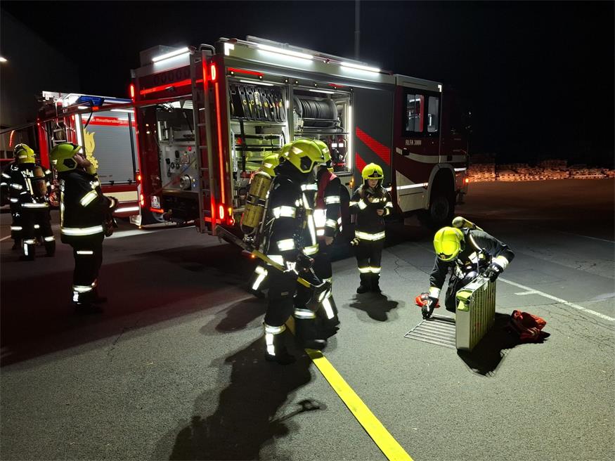 Feuerwehr übte bei Felix Austria