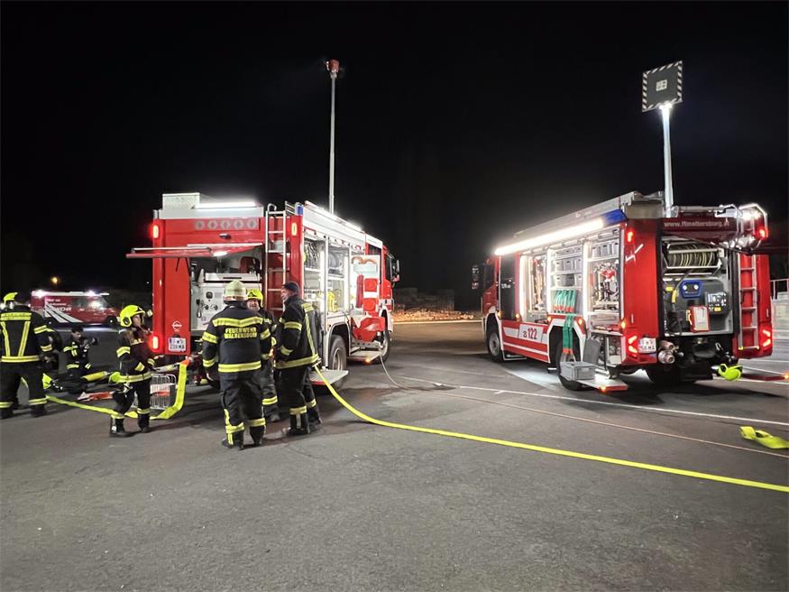 Feuerwehr übte bei Felix Austria