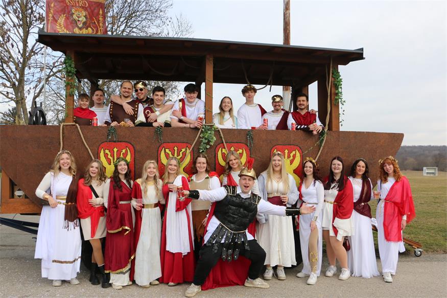 Freiwillige Feuerwehr und Jugend Frankenau feierten Fasching