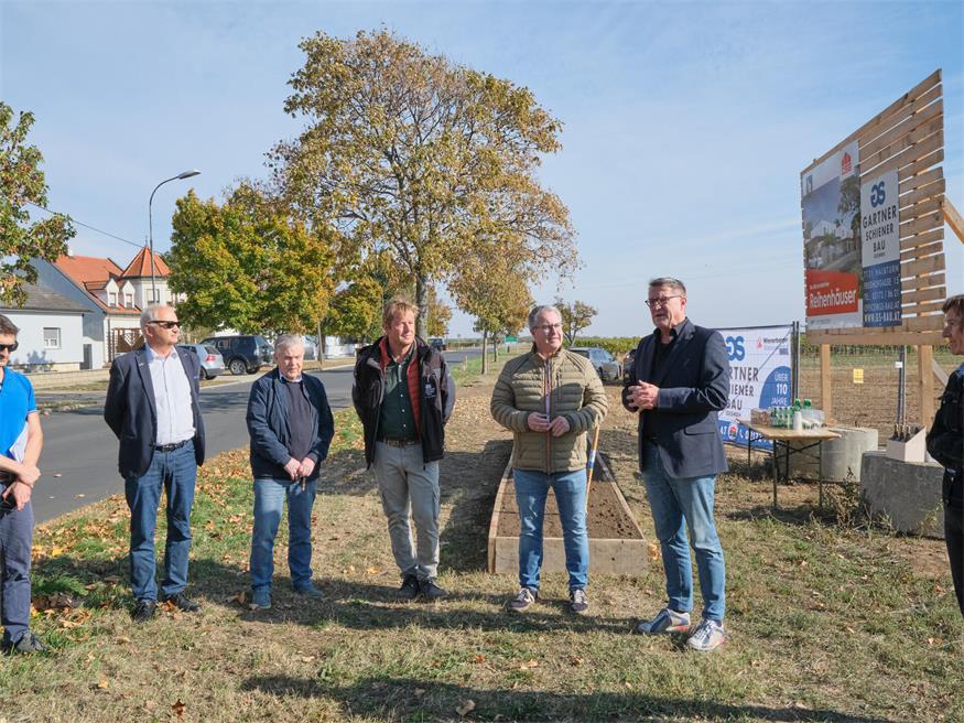 Spatenstich für 20 neue Häuser in Halbturn