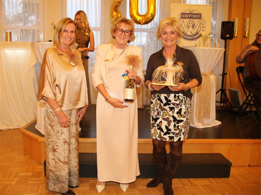 „Golden Girls“: Schwestern vom Soroptimistclub feierten 50er
