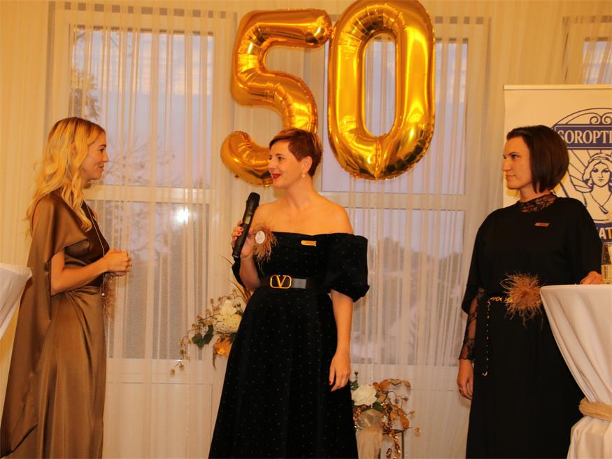 „Golden Girls“: Schwestern vom Soroptimistclub feierten 50er