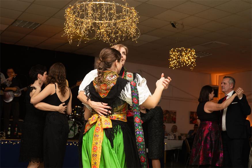 Der Tanzboden bebt beim kroatischen Ball in Neudorf