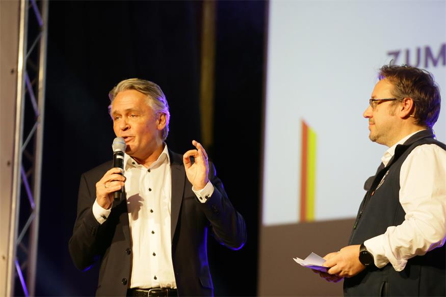 Standing Ovations für Norbert Hofer