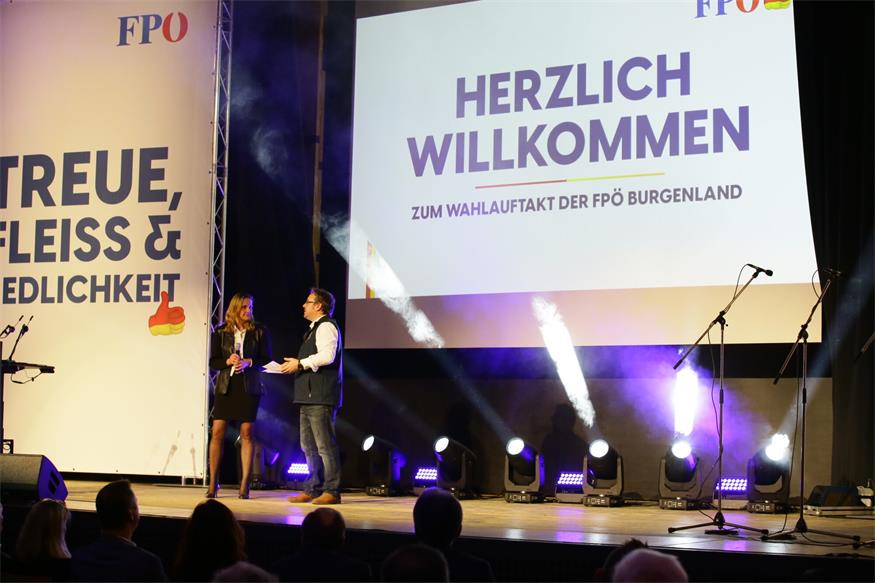 Standing Ovations für Norbert Hofer