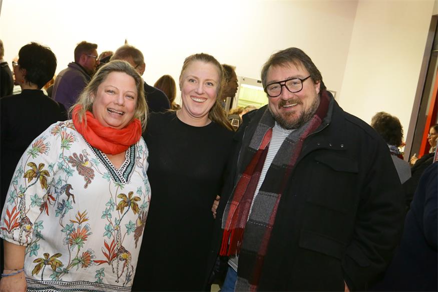 „Aufdecken!“ feierte im Offenen Haus Oberwart Premiere