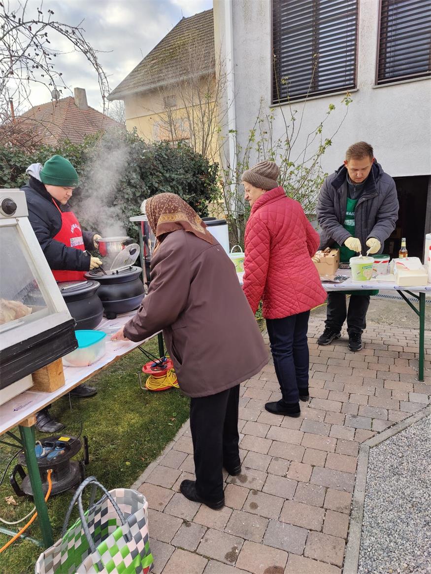 Wallern: Sozialistische Jugend lud zum Sautanz