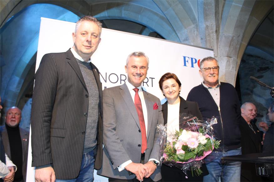 FPÖ-Finale in Burgmauern: Hofer will mitregieren