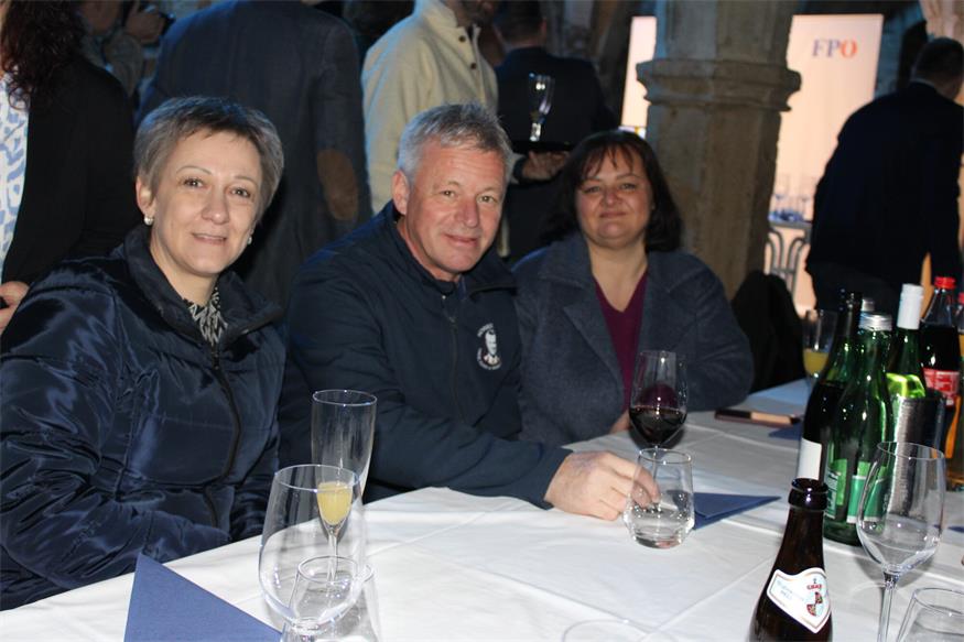 FPÖ-Finale in Burgmauern: Hofer will mitregieren