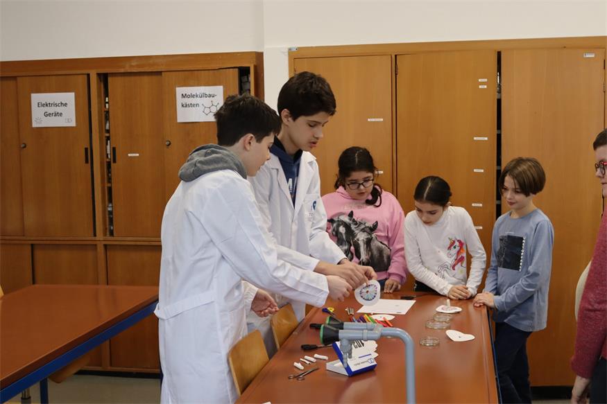Junge Talente beim MINT-Tag im Gymnasium Oberpullendorf fördern