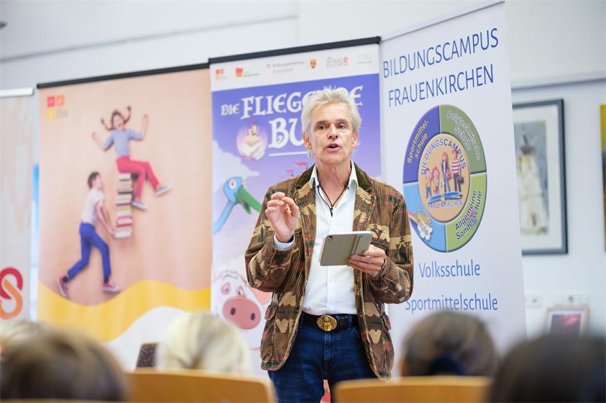 Thomas Brezina machte Ruster Kids Lust aufs Lesen