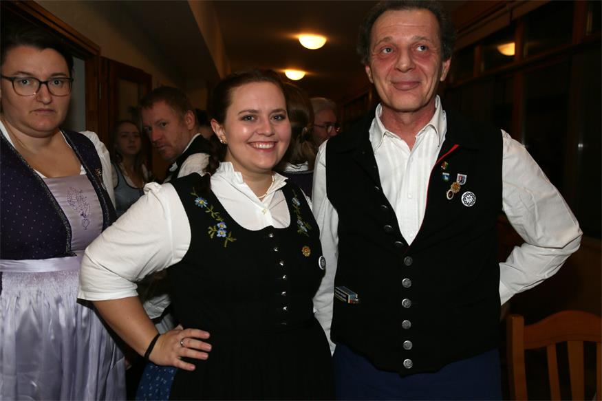 Neusiedl am See: Dirndl, Tanz und jede Menge Spaß