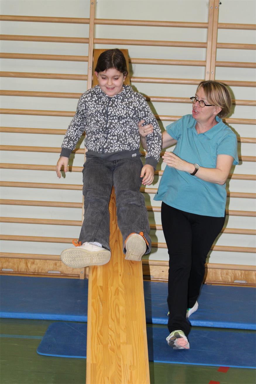 MS Oberpullendorf: Von heißen Experimenten bis zum Ninja-Parcours