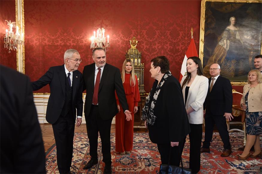 Angelobung: Doskozil bei Van der Bellen in der Hofburg