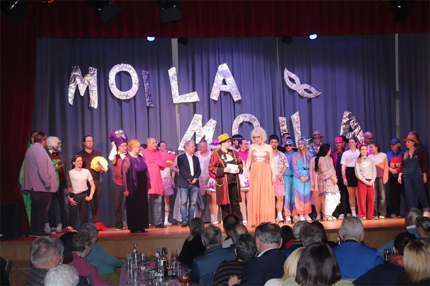 Grandioses Comeback der Neudörfler Faschingsgilde „Moila Fanga“