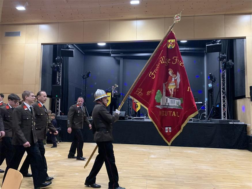 Festlicher Feuerwehrball in Neutal