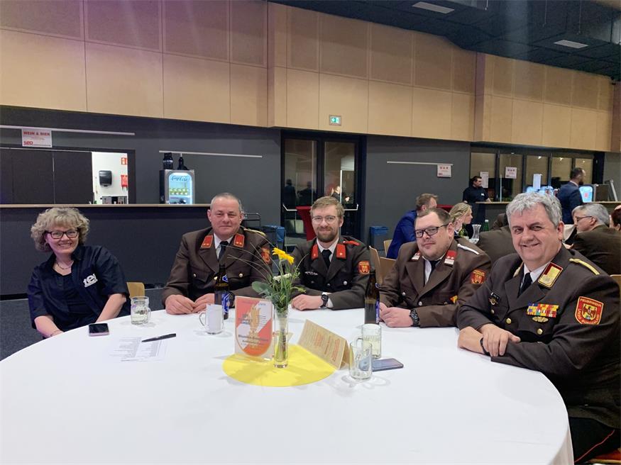 Festlicher Feuerwehrball in Neutal
