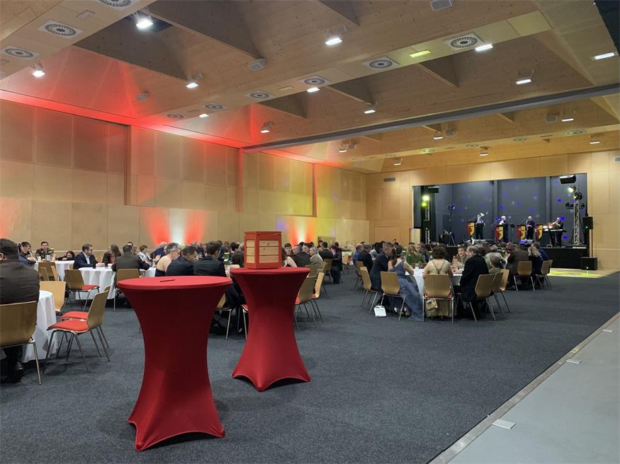 Festlicher Feuerwehrball in Neutal