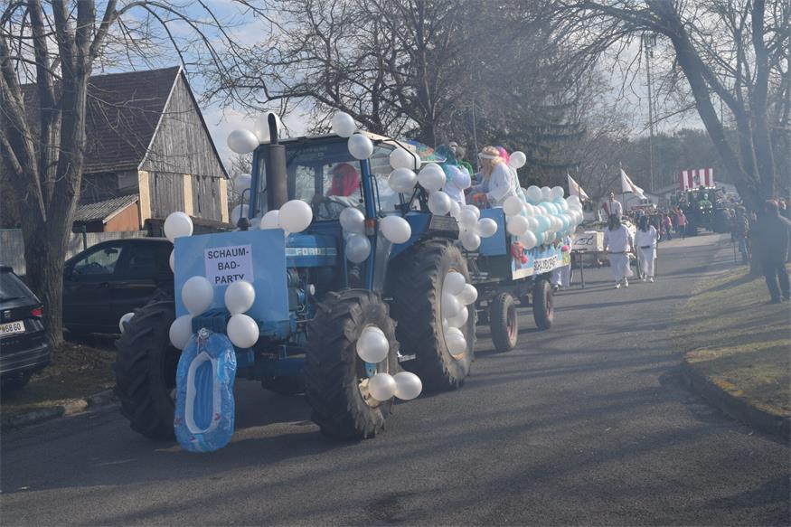 Bunter Faschingsrummel in Frankenau