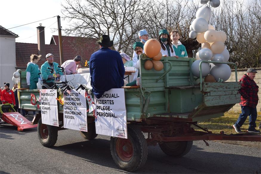 Bunter Faschingsrummel in Frankenau