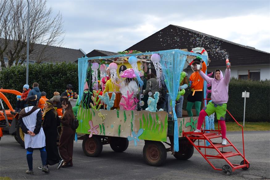 Bunter Faschingsrummel in Frankenau