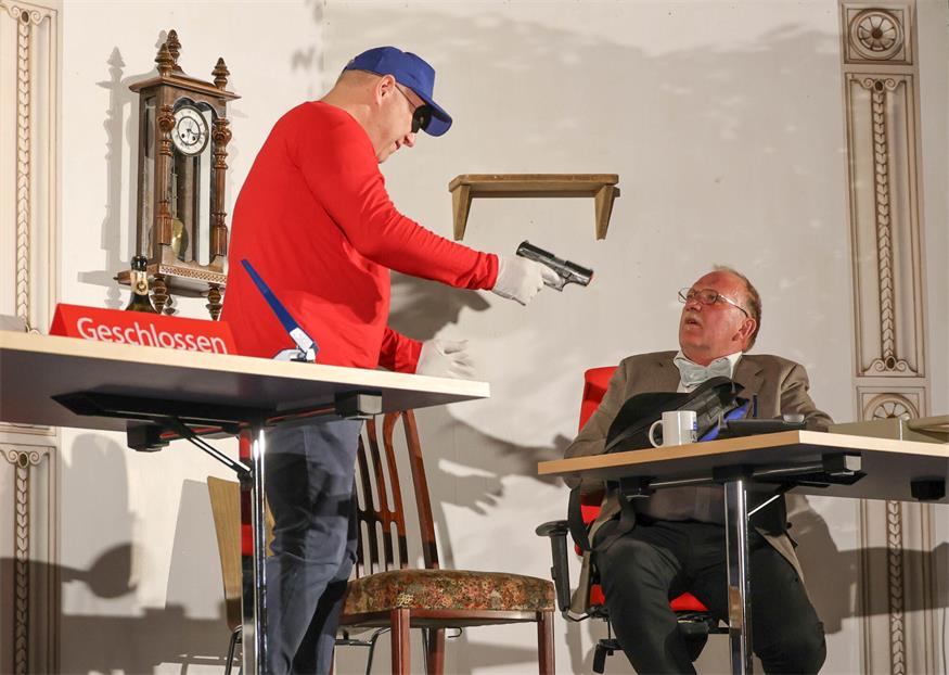 „Der Mensch ist guat, nur die Leut san a Gsindl“ (Nestroy)
