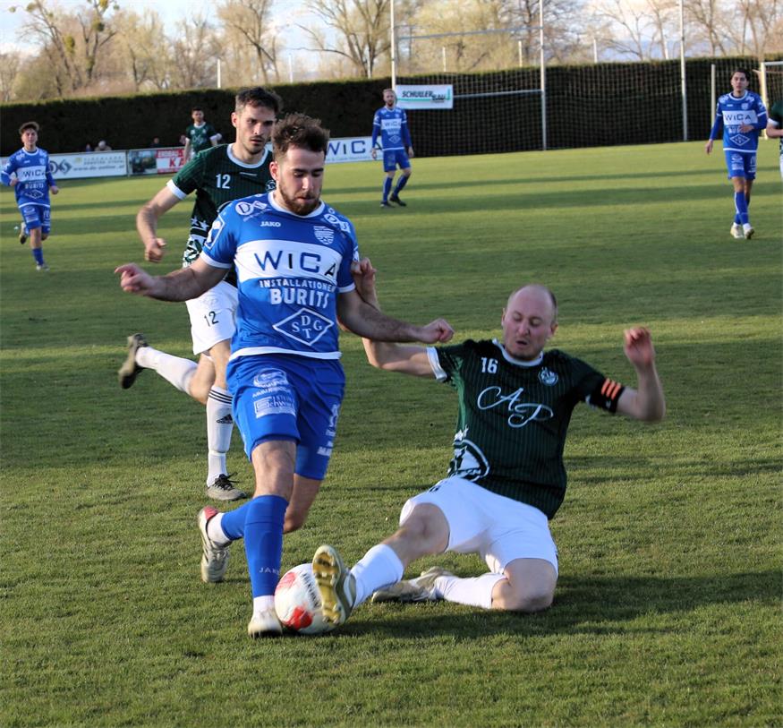 Und schon wieder ein neuer Spitzenreiter in der 2. Liga Süd
