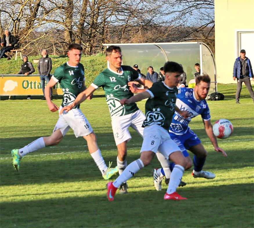 Und schon wieder ein neuer Spitzenreiter in der 2. Liga Süd