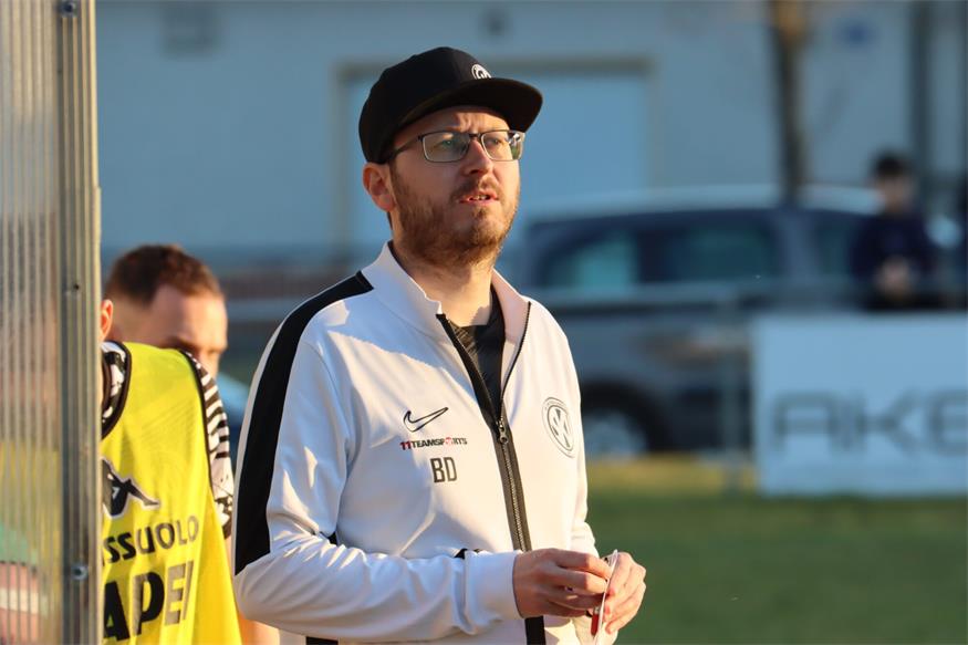Und schon wieder ein neuer Spitzenreiter in der 2. Liga Süd