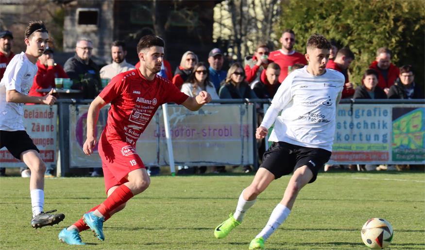 Und schon wieder ein neuer Spitzenreiter in der 2. Liga Süd